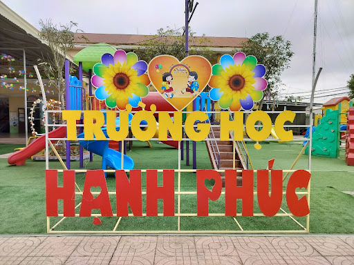 Vật chất là yếu tố Tạo Nên Trường Học Hạnh Phúc