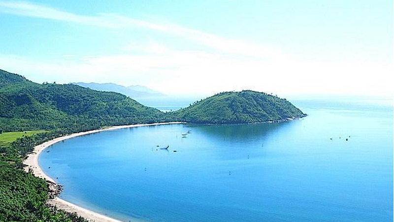 Biển Thiên Cầm là một trong những Điểm Đến Nổi Tiếng Tại Hà Tĩnh