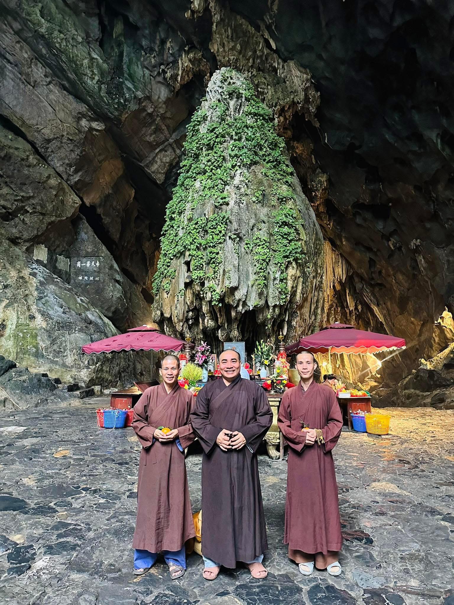 493808205 1289864376475843 6841713711237298850 N